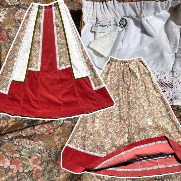 VINTAGE 1970'S COTTAGECORE MAXI SKIRT - Picture 4 of 4